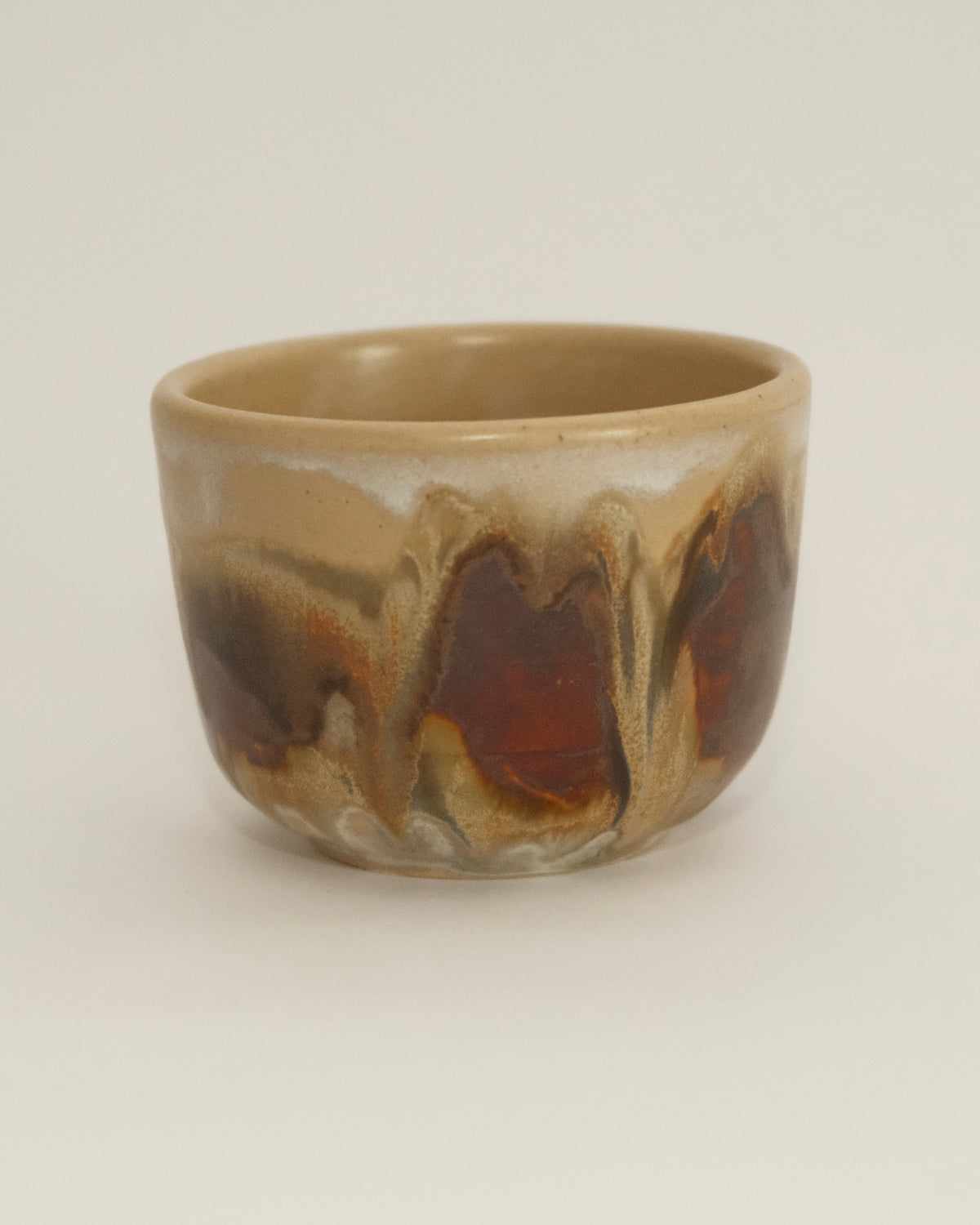 Amber Tasse No. 01