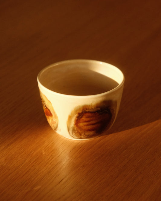Amber Tasse