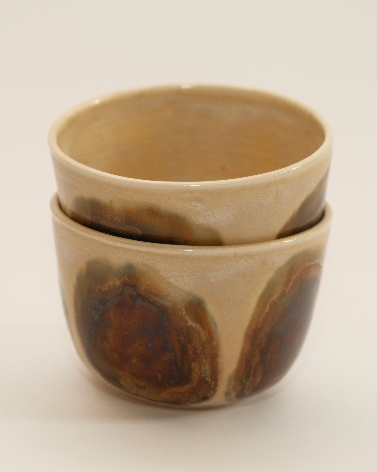 Amber Cup